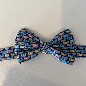Vineyard Vines Boys adjustable bow tie pastel whales